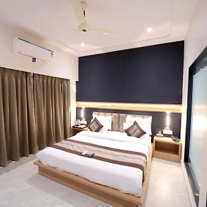 Executive King Suite